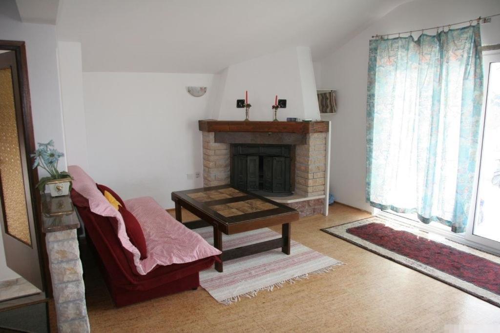 Apartment In Kukljica With Sea View, Terrace, Air Conditioning, Wi-Fi Exteriér fotografie