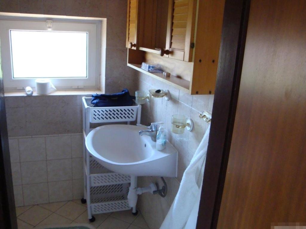 Apartment In Kukljica With Sea View, Terrace, Air Conditioning, Wi-Fi Exteriér fotografie